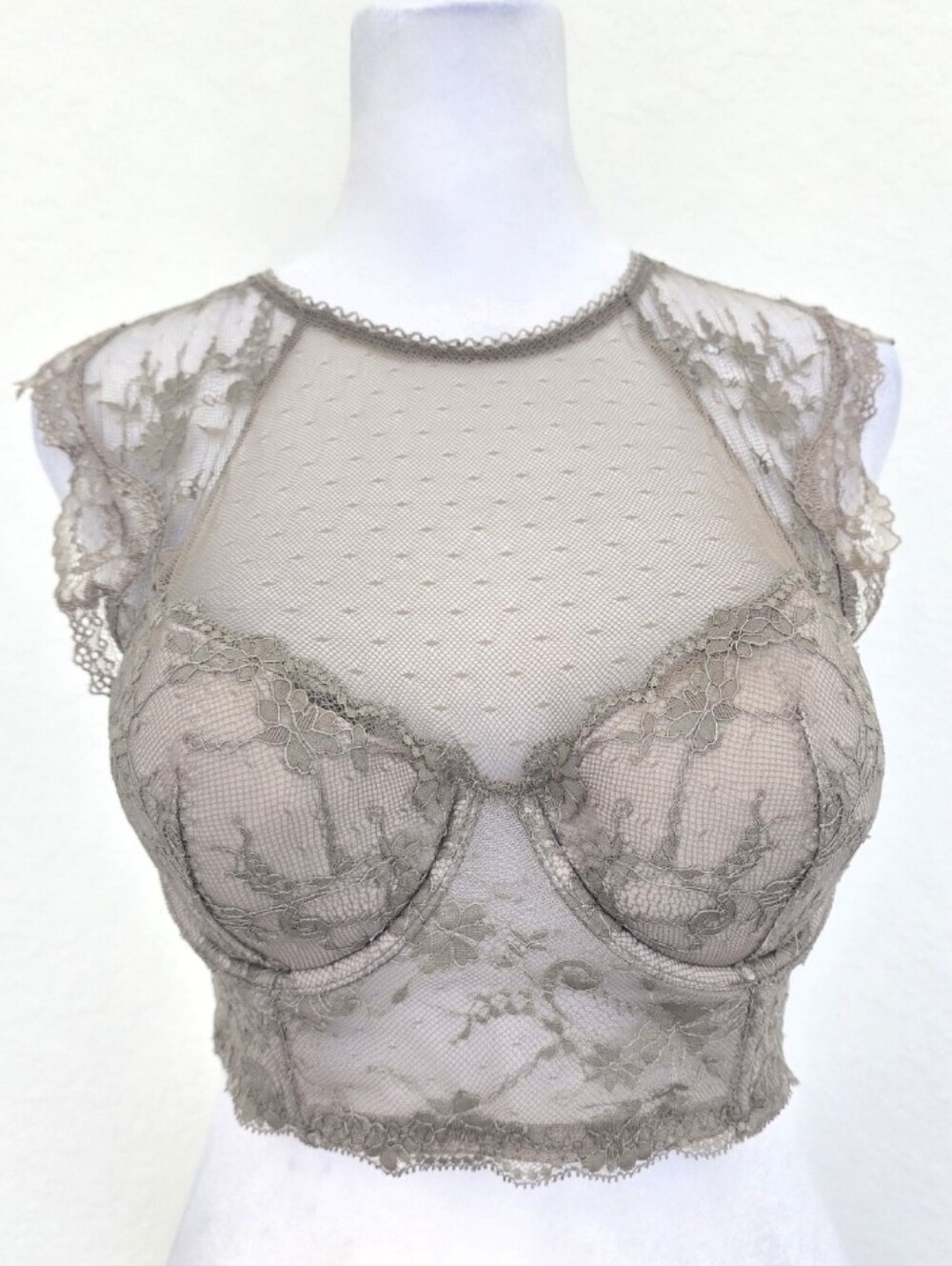 Victoria’s Secret Coquette Lace Bra |  Romantic Balletcore 🎀 36C